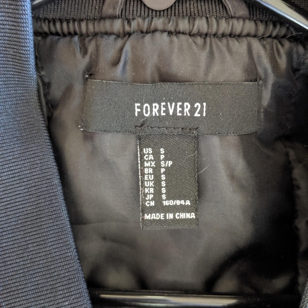 Bomber Jacket - Picture 3 of 3
